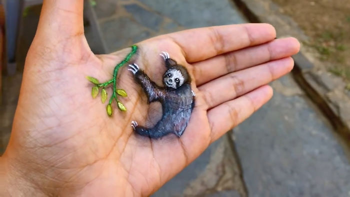 New- I Create 3D Paintings On My Left Hand