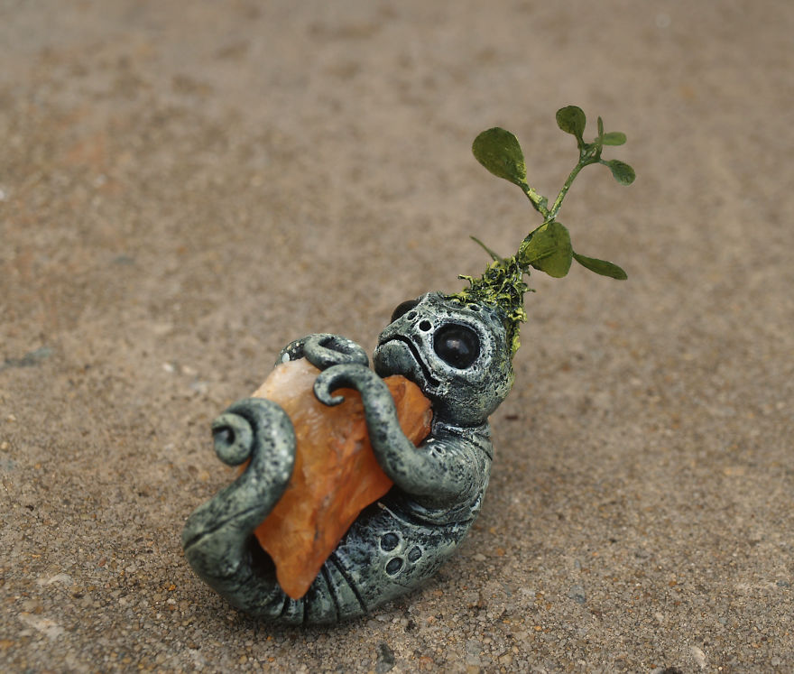 I Sculpt Fantasy Creatures With Polymer Clay