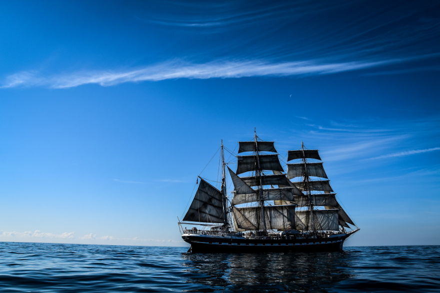 I'm A Photographer And Work In The French Merchant Navy