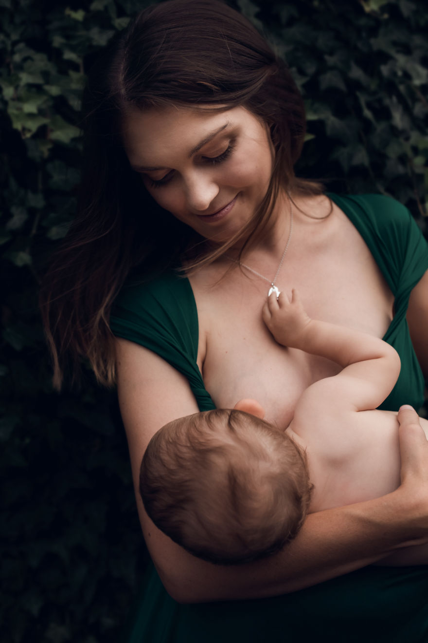 I Created A Breastfeeding Project To Show The Positives Of Breastfeeding. The Strength, Elegance And Unity Behind It. I Created A Breastfeeding Project To Show The Positives Of Breastfeeding. The Strength, Elegance And Unity Behind It.