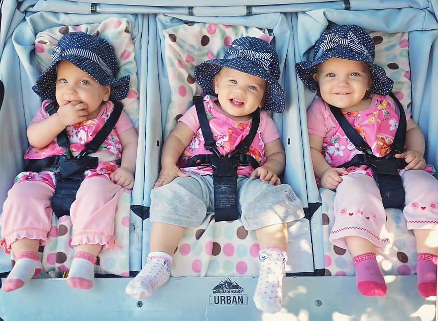 I Had A Singleton, Then Twins, Then Triplets And I Document The Life Of My Unique Family (30 Pics)