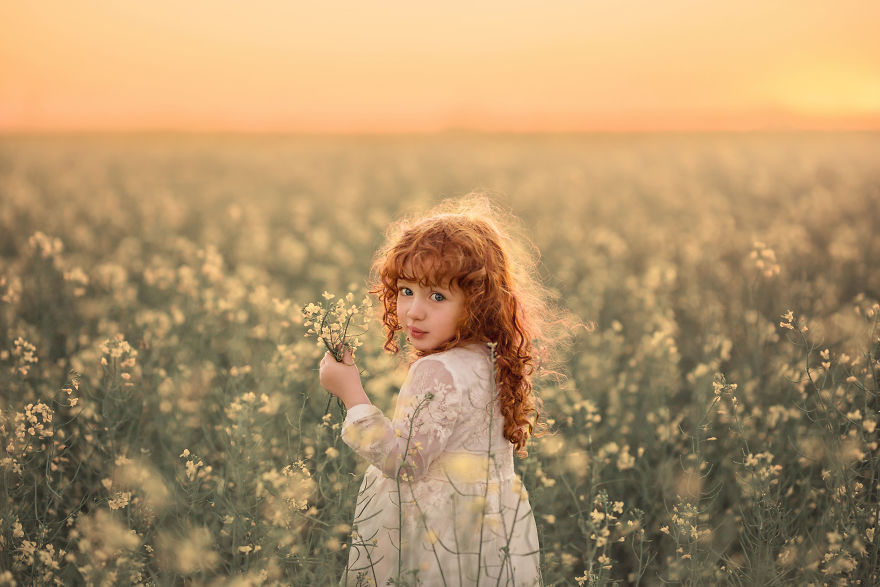 Scouting Of Magical Location For Children Photography