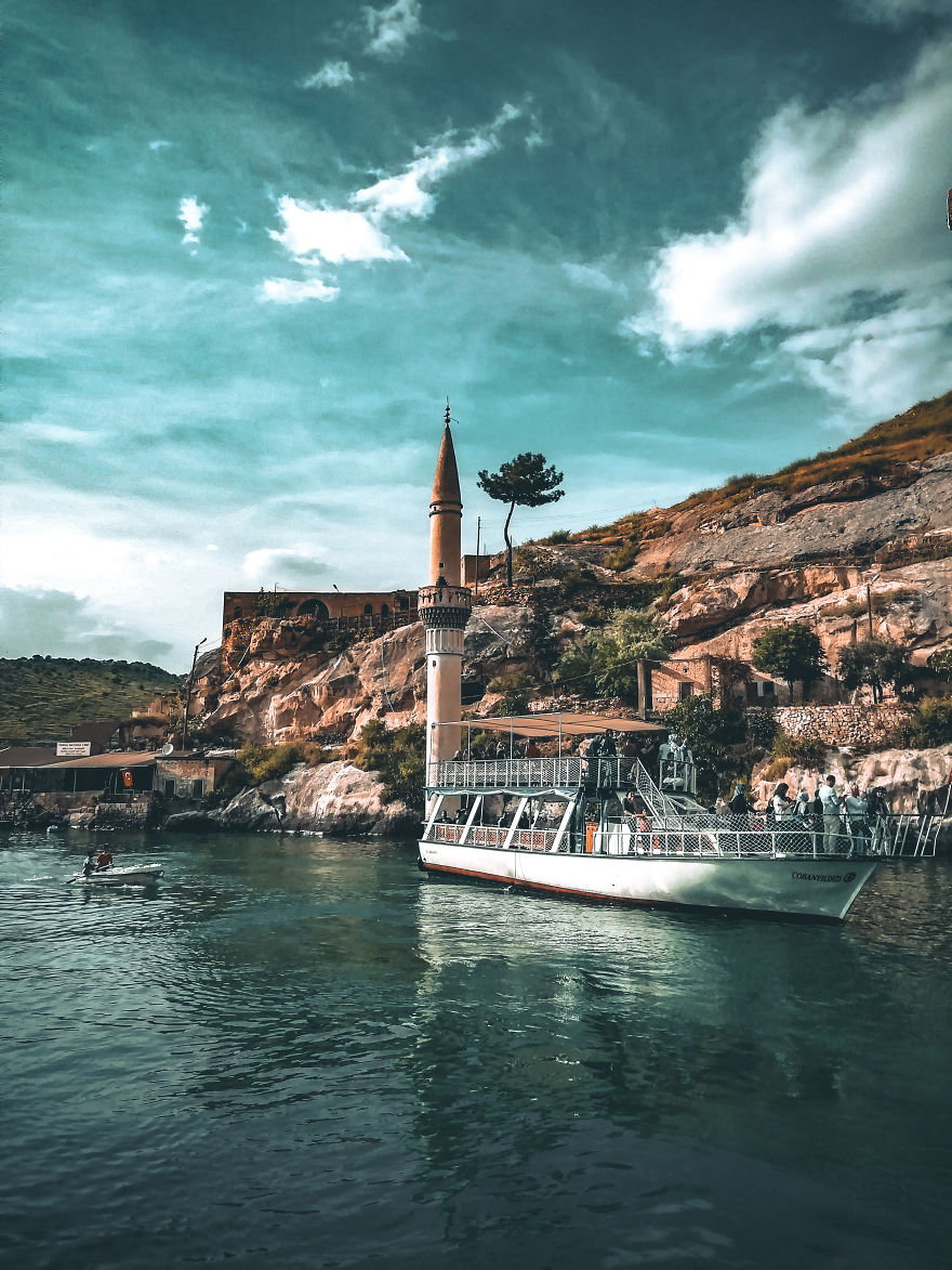 Sunken City - Old Halfeti, Sanliurfa, Turkey