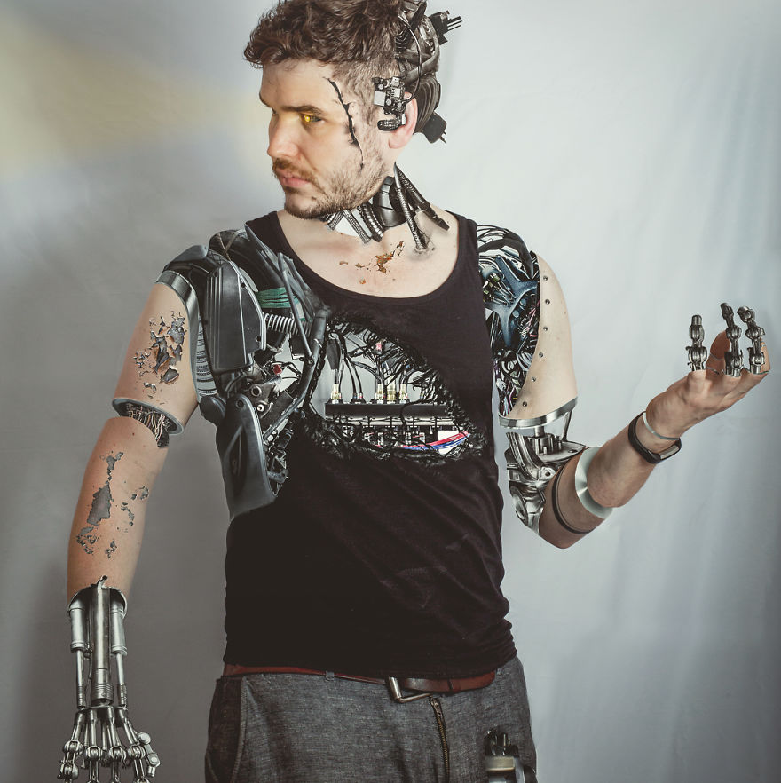 Photoshop Master Unites Digital With Reality In Impressive Images