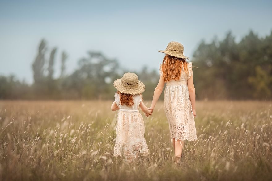 Scouting Of Magical Location For Children Photography