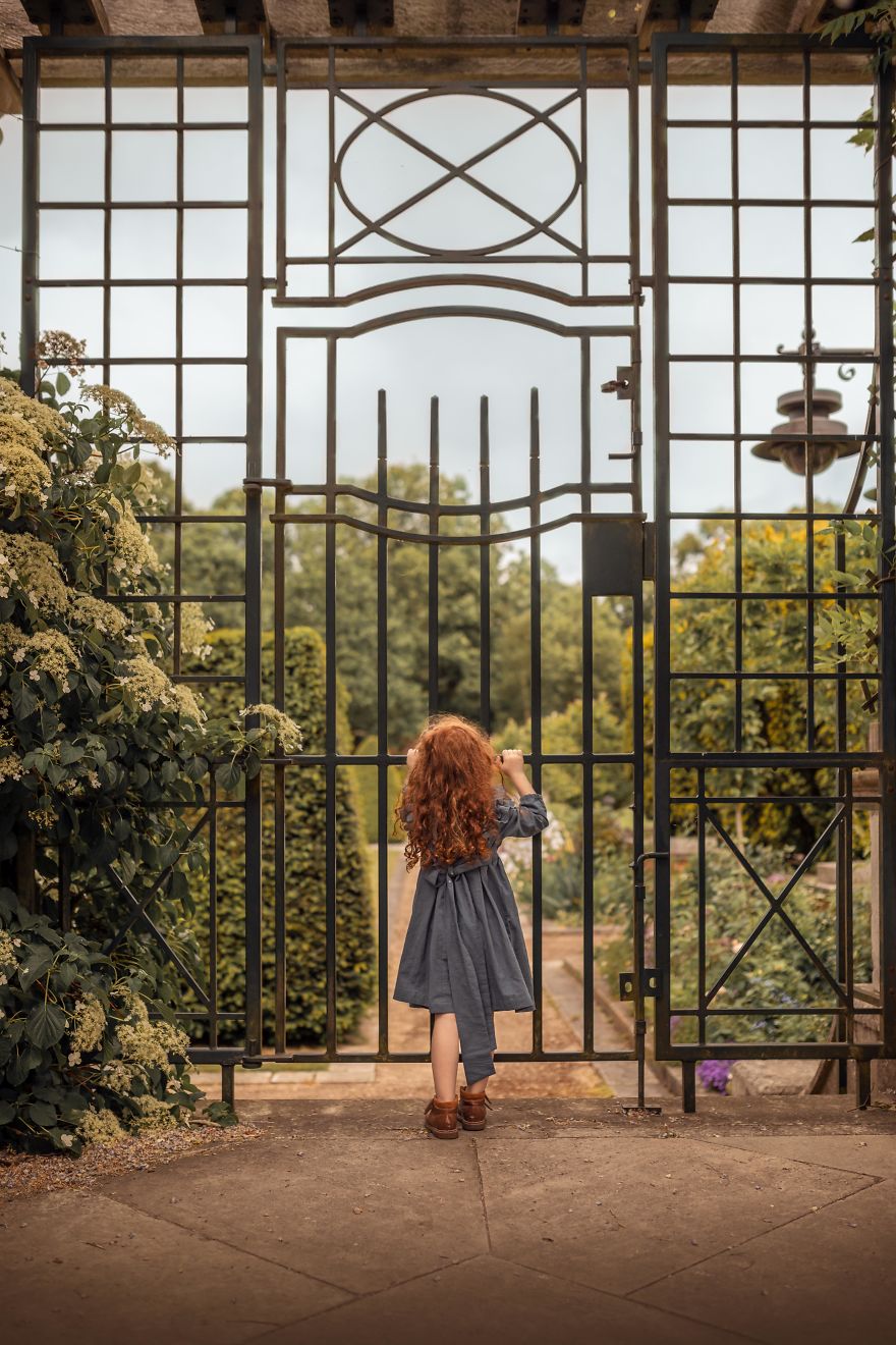 Scouting Of Magical Location For Children Photography