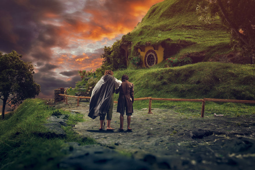 I Recreate The 'Lord Of The Rings' Scenes On A Tabletop (8 Pics)