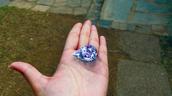 New- I Create 3D Paintings On My Left Hand