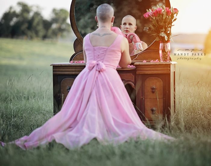 Raw Photoshoot Of Woman Preparing To Battle Breast Cancer As Husband Shaves Off Her Hair Goes Viral Raw Photoshoot Of Woman Preparing To Battle Breast Cancer As Husband Shaves Off Her Hair Goes Viral