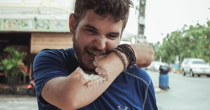 79 Surreal Photo Manipulations By Ben Robins That Challenge Logic