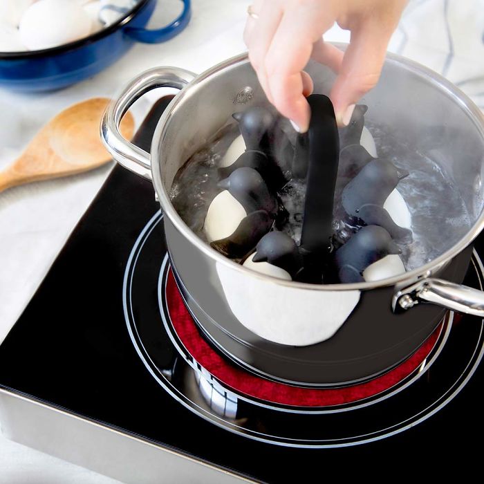 Meet 'Egguins', The Awesome New Kitchen Invention That Makes Boiling Eggs Easy And Fun Meet 'Egguins', The Awesome New Kitchen Invention That Makes Boiling Eggs Easy And Fun