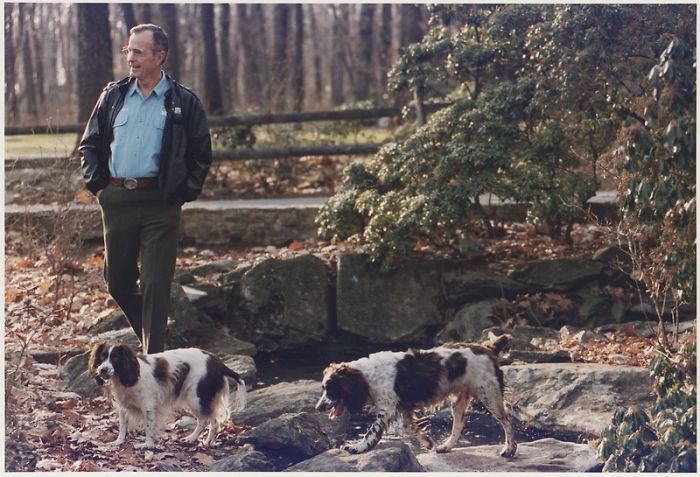 George Bush Sr. Once Wrote This Funny Memo To The White House Staff Regarding His Fat Dog Ranger George Bush Sr. Once Wrote This Funny Memo To The White House Staff Regarding His Fat Dog Ranger