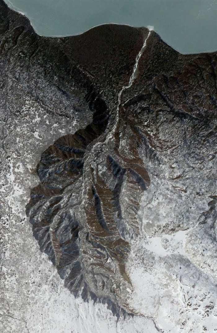 Google-Earth-Map-Finds