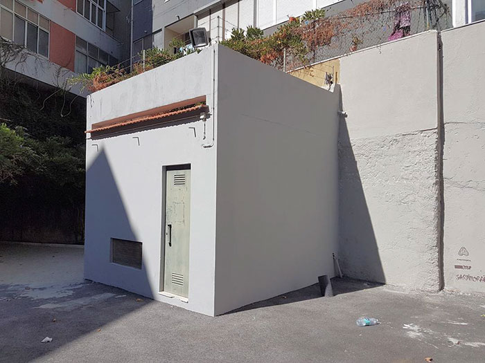 Portuguese Graffiti Artist Turns A Concrete Block Into An Abandoned Bus Portuguese Graffiti Artist Turns A Concrete Block Into An Abandoned Bus