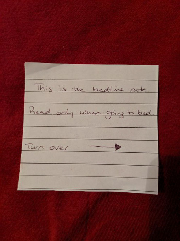 Guy With Depression Shares The Hidden Messages His GF Leaves For Him, And 292k People Love Them Guy With Depression Shares The Hidden Messages His GF Leaves For Him, And 292k People Love Them