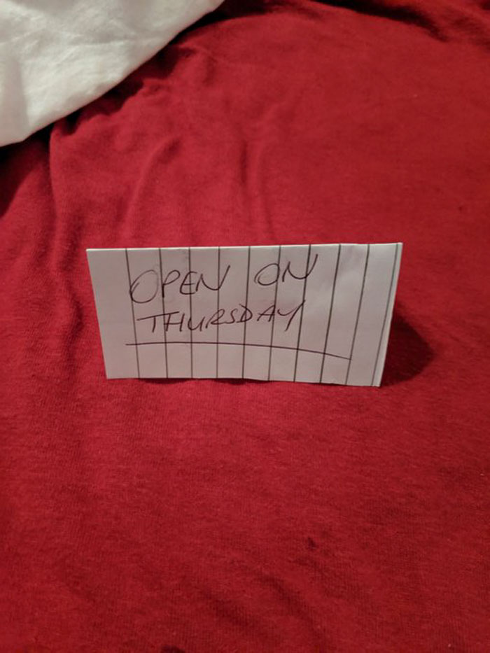 Guy With Depression Shares The Hidden Messages His GF Leaves For Him, And 292k People Love Them Guy With Depression Shares The Hidden Messages His GF Leaves For Him, And 292k People Love Them