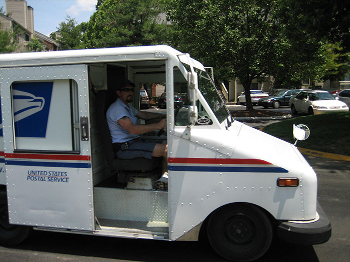 USPS Worker Cooks A Steak Inside His Truck To Showcase How Dangerously Hot His Work Conditions Are