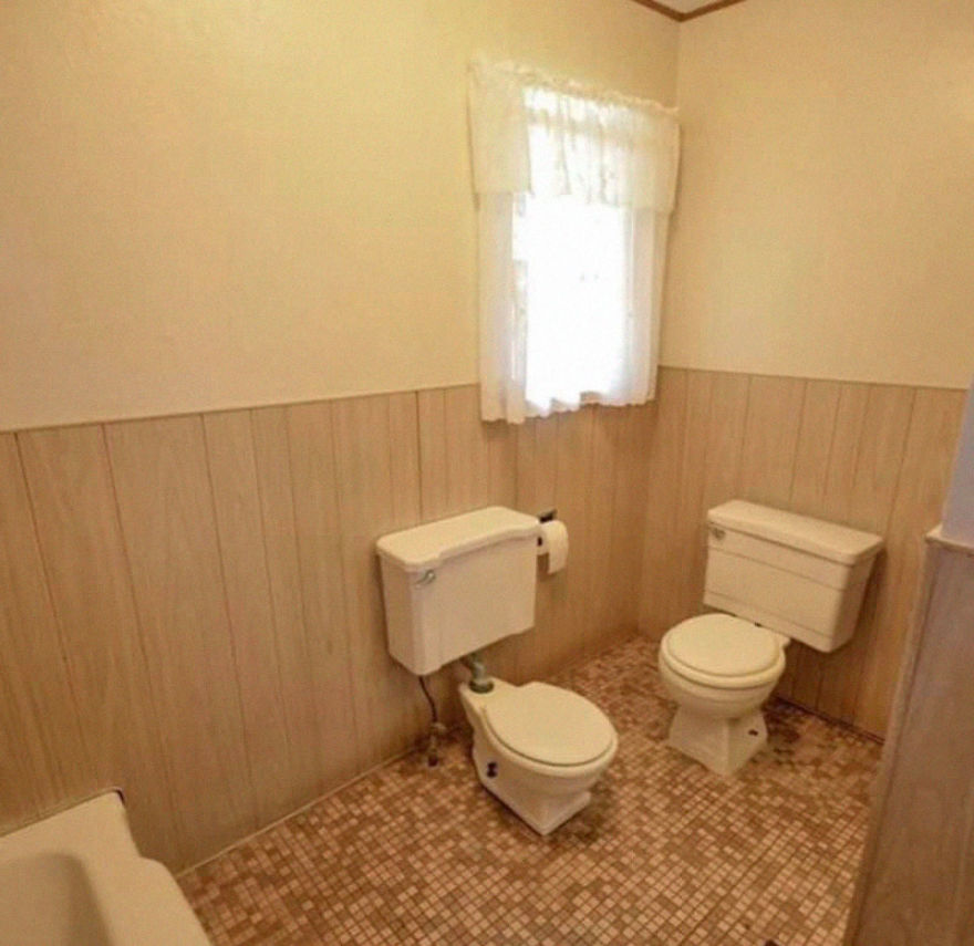 Real-Estate-Agent-Worst-Home-Designs-Photos