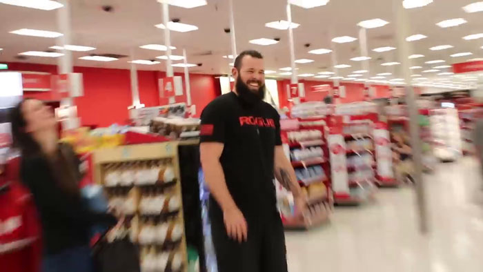 Someone Modified A Roomba To Curse When It Bumps Into Things And It's Hilarious Someone Modified A Roomba To Curse When It Bumps Into Things And It's Hilarious