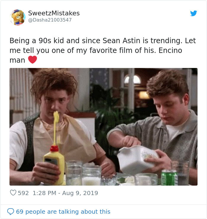 People Start Celebrating Sean Astin's Career After Pics Of Him Holding An Otter Go Viral