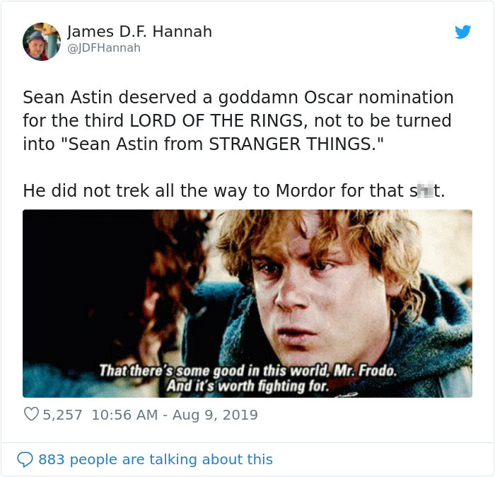 People Start Celebrating Sean Astin's Career After Pics Of Him Holding An Otter Go Viral