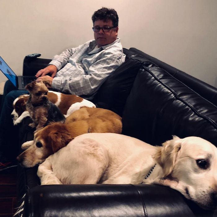 People Start Celebrating Sean Astin's Career After Pics Of Him Holding An Otter Go Viral