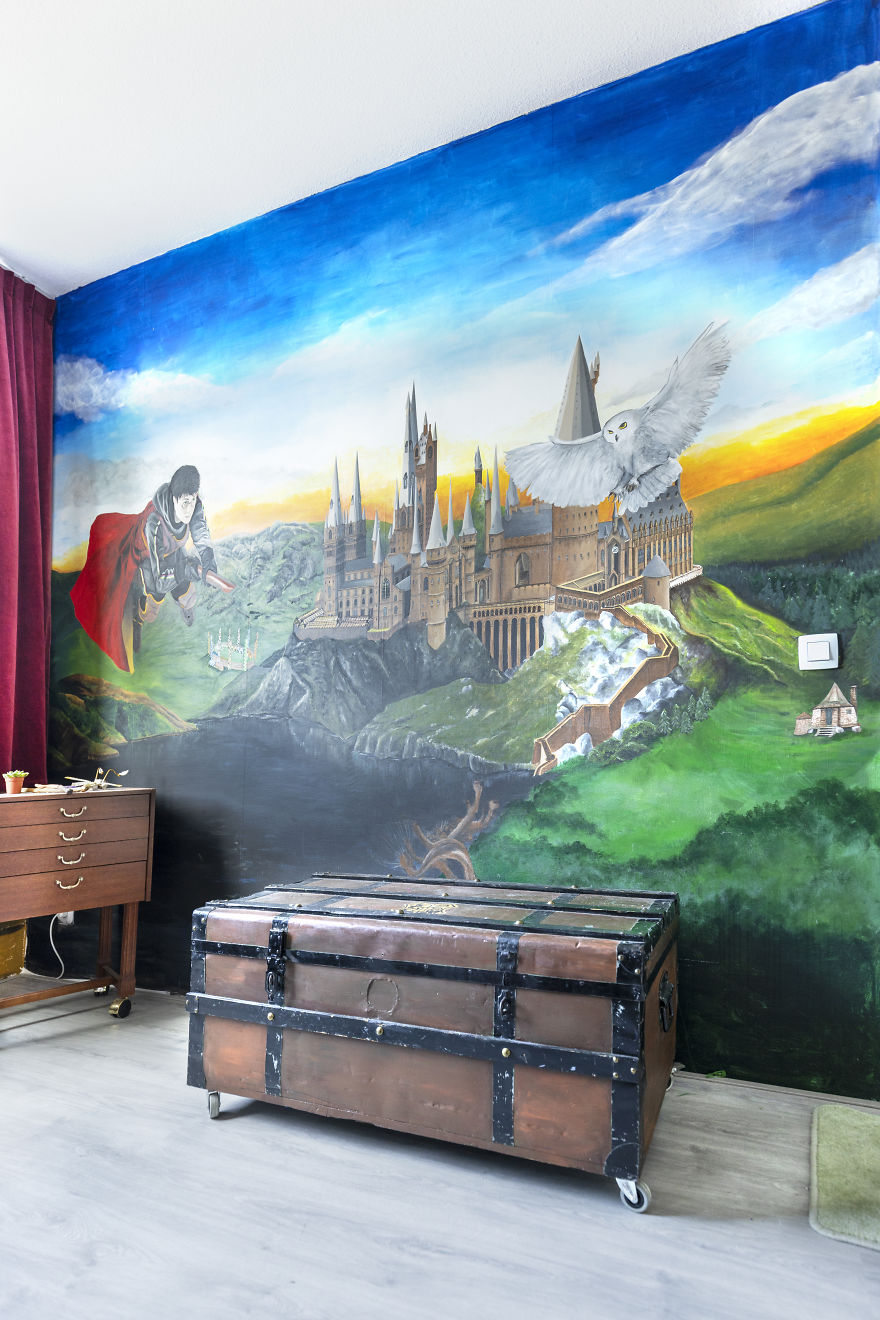 19 Pics Of My Daughter's Bedroom Turned Into Hogwarts 19 Pics Of My Daughter's Bedroom Turned Into Hogwarts