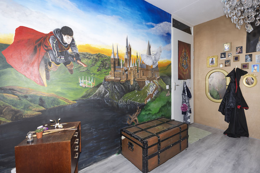 19 Pics Of My Daughter's Bedroom Turned Into Hogwarts 19 Pics Of My Daughter's Bedroom Turned Into Hogwarts