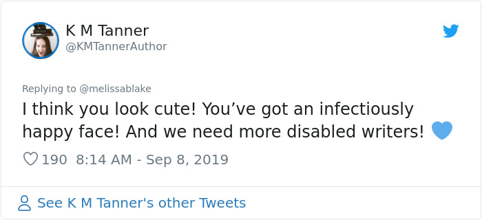 Trolls Tell Woman She's 'Too Ugly' To Be Posting Pics Of Her Face, She Responds With 3 Selfies Trolls Tell Woman She's 'Too Ugly' To Be Posting Pics Of Her Face, She Responds With 3 Selfies