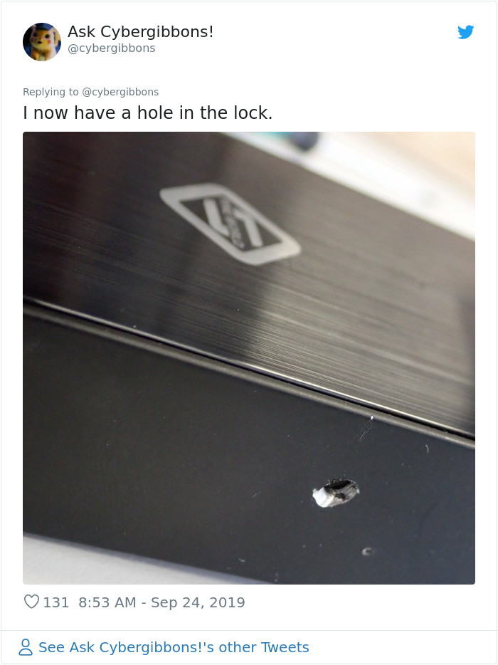 Person Reviews Expensive Smart Lock On Twitter, Shows How Most Burglars Can 'Outsmart' It In Just 10 Seconds