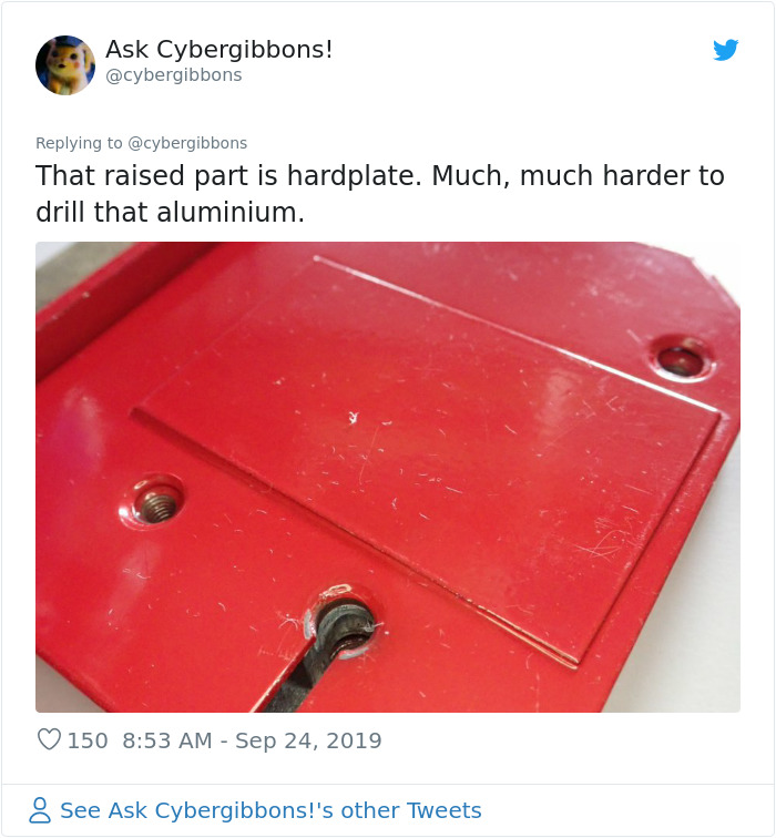 Person Reviews Expensive Smart Lock On Twitter, Shows How Most Burglars Can 'Outsmart' It In Just 10 Seconds Person Reviews Expensive Smart Lock On Twitter, Shows How Most Burglars Can 'Outsmart' It In Just 10 Seconds