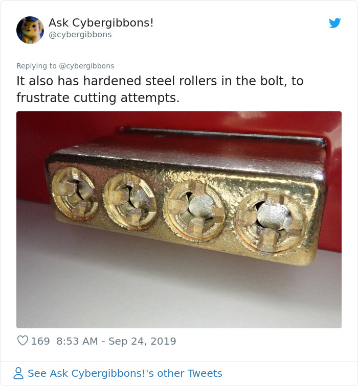 Person Reviews Expensive Smart Lock On Twitter, Shows How Most Burglars Can 'Outsmart' It In Just 10 Seconds