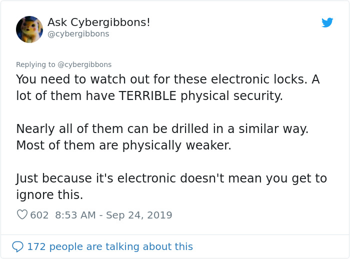 Person Reviews Expensive Smart Lock On Twitter, Shows How Most Burglars Can 'Outsmart' It In Just 10 Seconds Person Reviews Expensive Smart Lock On Twitter, Shows How Most Burglars Can 'Outsmart' It In Just 10 Seconds