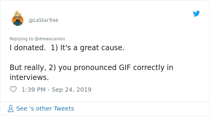 People Are Admiring The Man Known As The &lsquo;Blinking White Guy&rsquo; Over Using His Fame To Raise Money For Charity