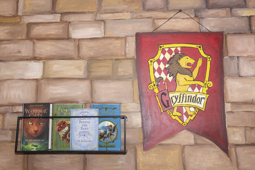 19 Pics Of My Daughter's Bedroom Turned Into Hogwarts 19 Pics Of My Daughter's Bedroom Turned Into Hogwarts