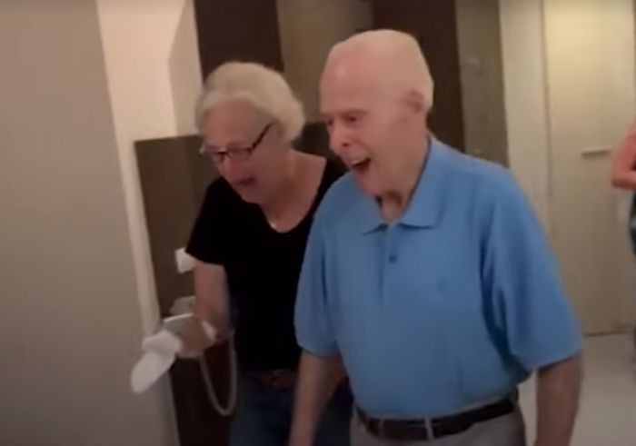 Cousins Who Were Believed To Have Died Are Reunited 75 Years After Surviving The Holocaust Cousins Who Were Believed To Have Died Are Reunited 75 Years After Surviving The Holocaust