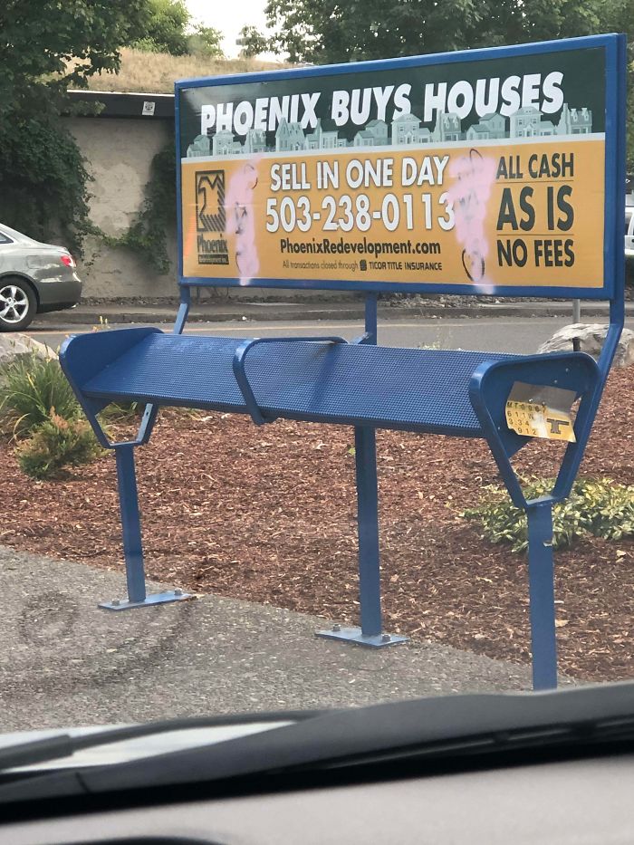 Another Portland “Bench” (Cesar Chávez Blvd). Kills My Eyes (And Back) Just Looking At That Seating Angle