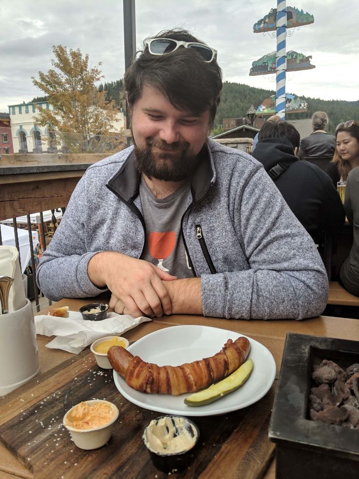 My Girlfriend Says I Never Look At Her This Lovingly