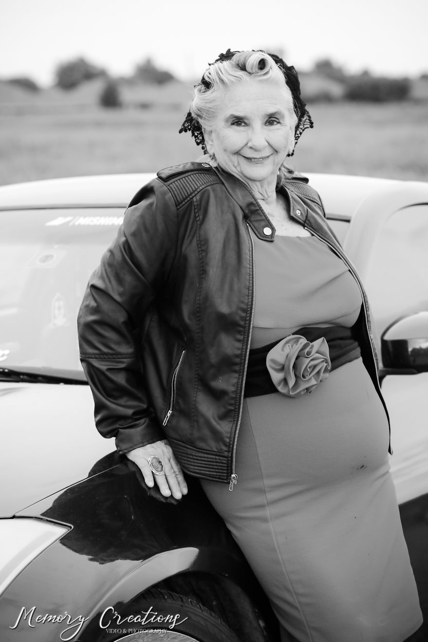 Glamorous Grandma Goals, I Did My Mom's 75th Birthday Pin-Up Photoshoot! Glamorous Grandma Goals, I Did My Mom's 75th Birthday Pin-Up Photoshoot!