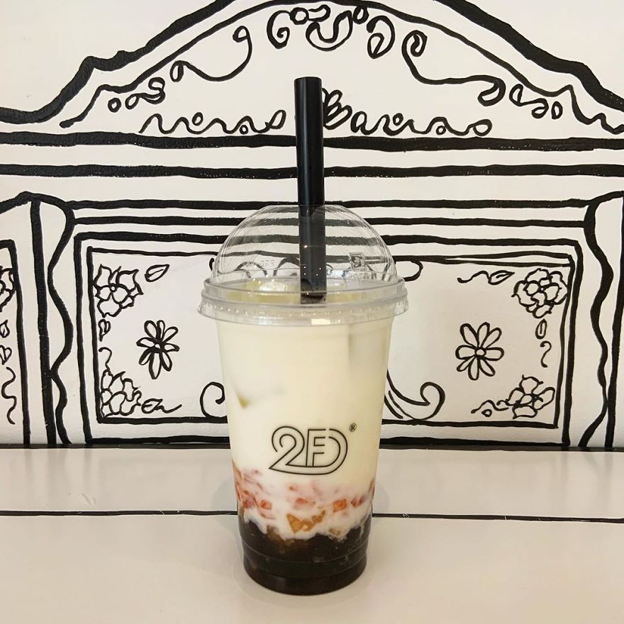 This Unusual Cafe In Japan Will Make You Feel Like You Stepped Into A Cartoon (18 Pics)