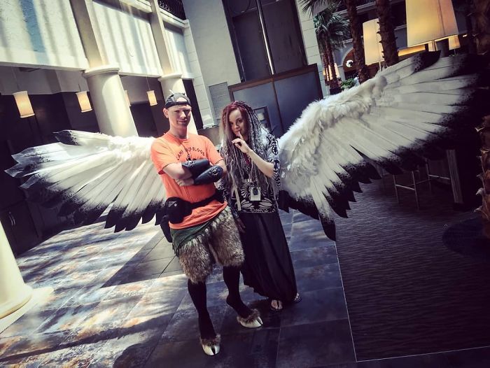 Artist Creates Shoes In The Shape Of Animal Hooves And The Result Is Impressive.