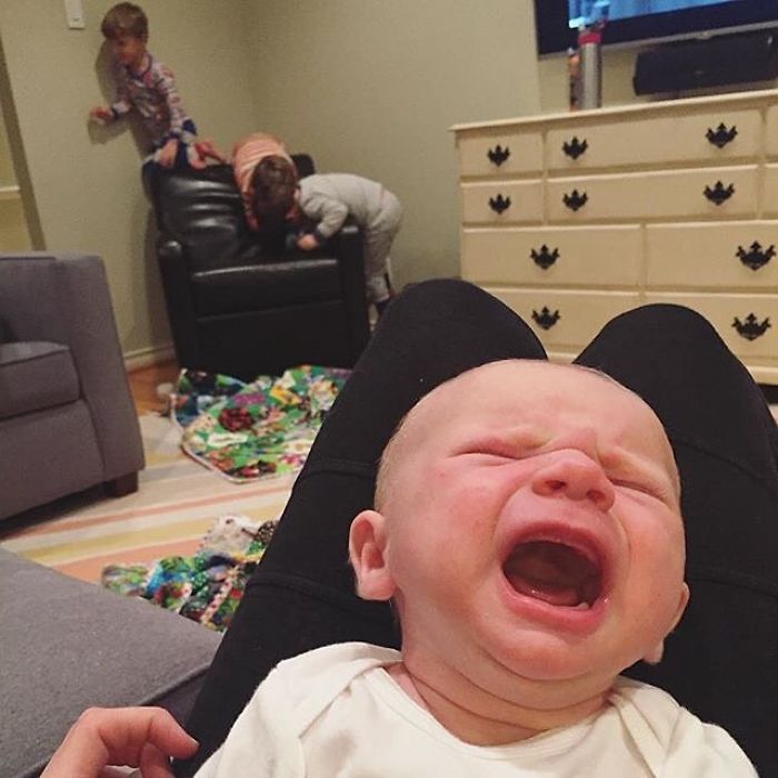 Women-In-Real-Life-Breaking-Unrealistic-Expectations