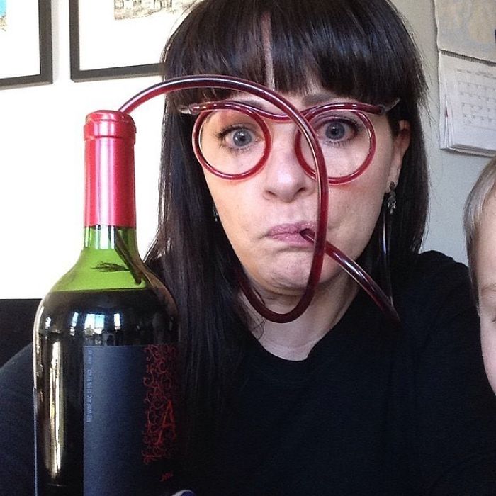 Women-In-Real-Life-Breaking-Unrealistic-Expectations