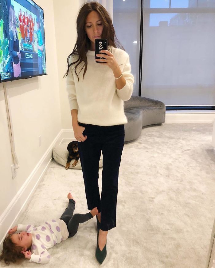 Women-In-Real-Life-Breaking-Unrealistic-Expectations