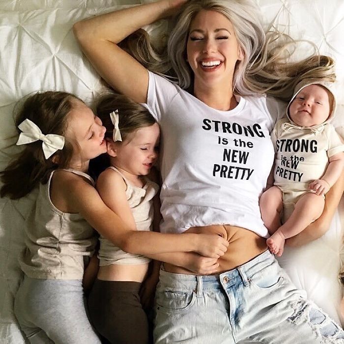 Women-In-Real-Life-Breaking-Unrealistic-Expectations