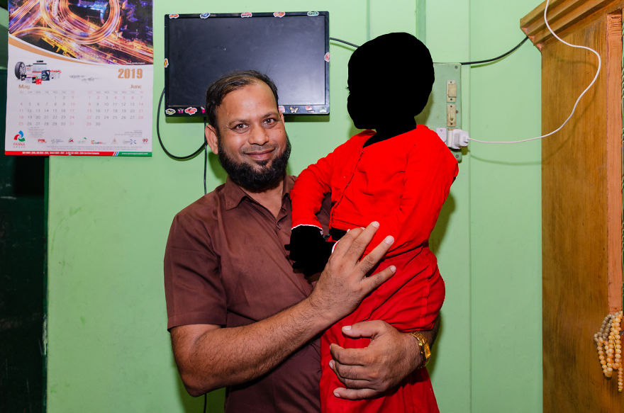 I Show The Darkness That Often Surrounds Small Girls Through My 12 Portraits