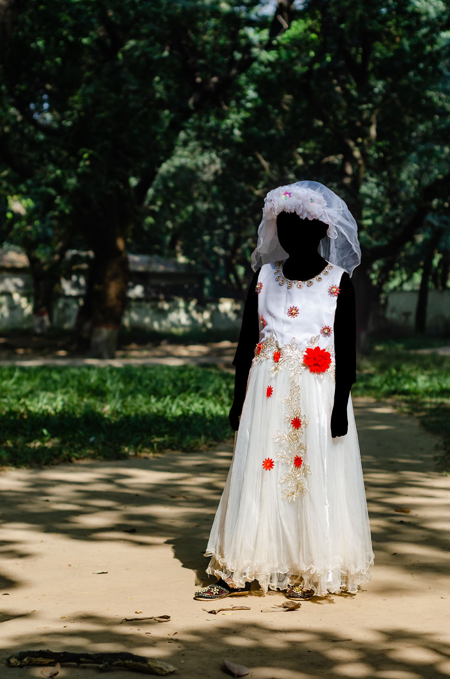 I Show The Darkness That Often Surrounds Small Girls Through My 12 Portraits