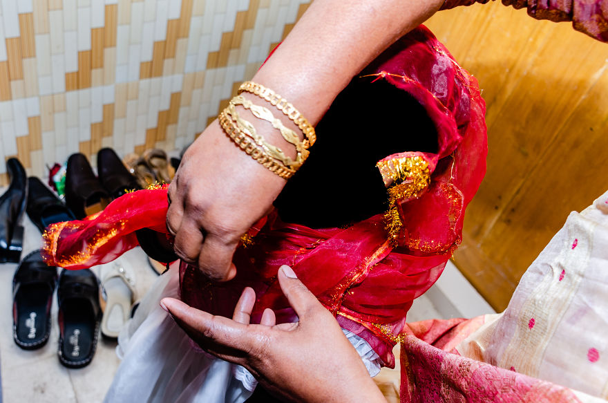 I Show The Darkness That Often Surrounds Small Girls Through My 12 Portraits