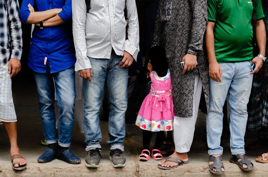 I Show The Darkness That Often Surrounds Small Girls Through My 12 Portraits I Show The Darkness That Often Surrounds Small Girls Through My 12 Portraits