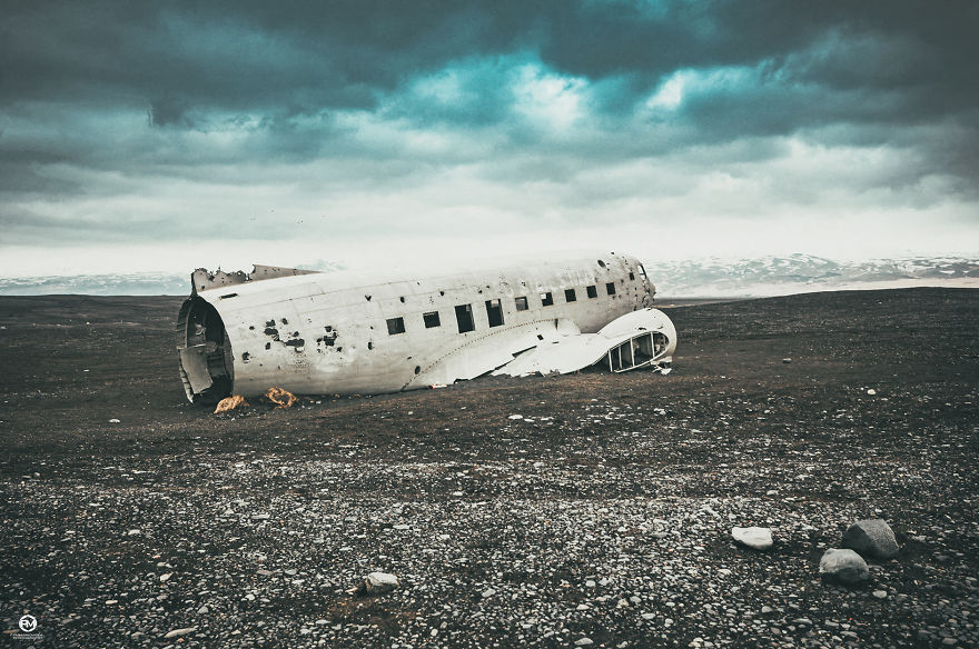 The Douglas Dakota Which Crashed On Sólheimasandur The Douglas Dakota Which Crashed On Sólheimasandur